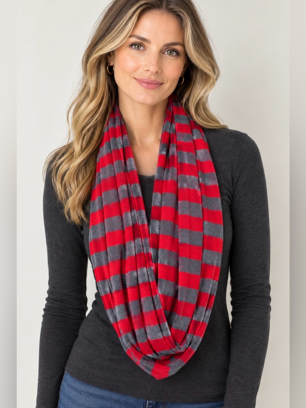 Knit Tee Scarf Gray Red Stripe